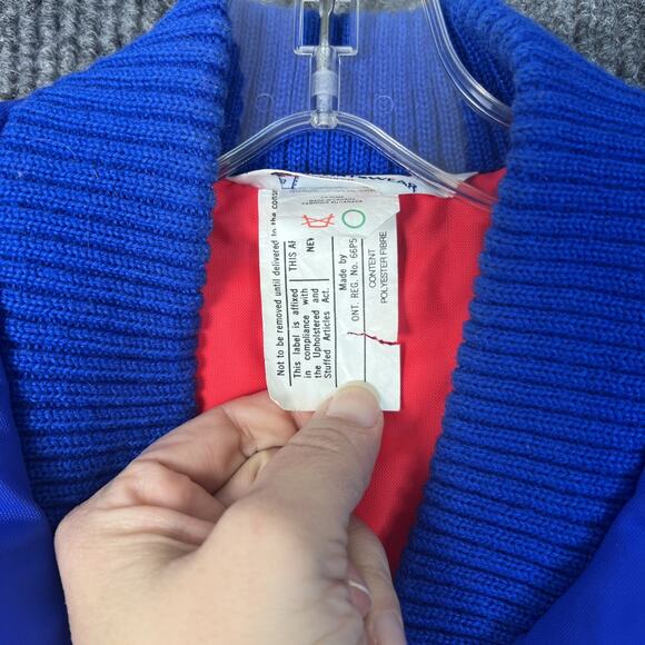 Vintage Avon Sportswear Mens Patched Nylon Zip Up Vest Size Large Retro Outdoor - Picture 7 of 10